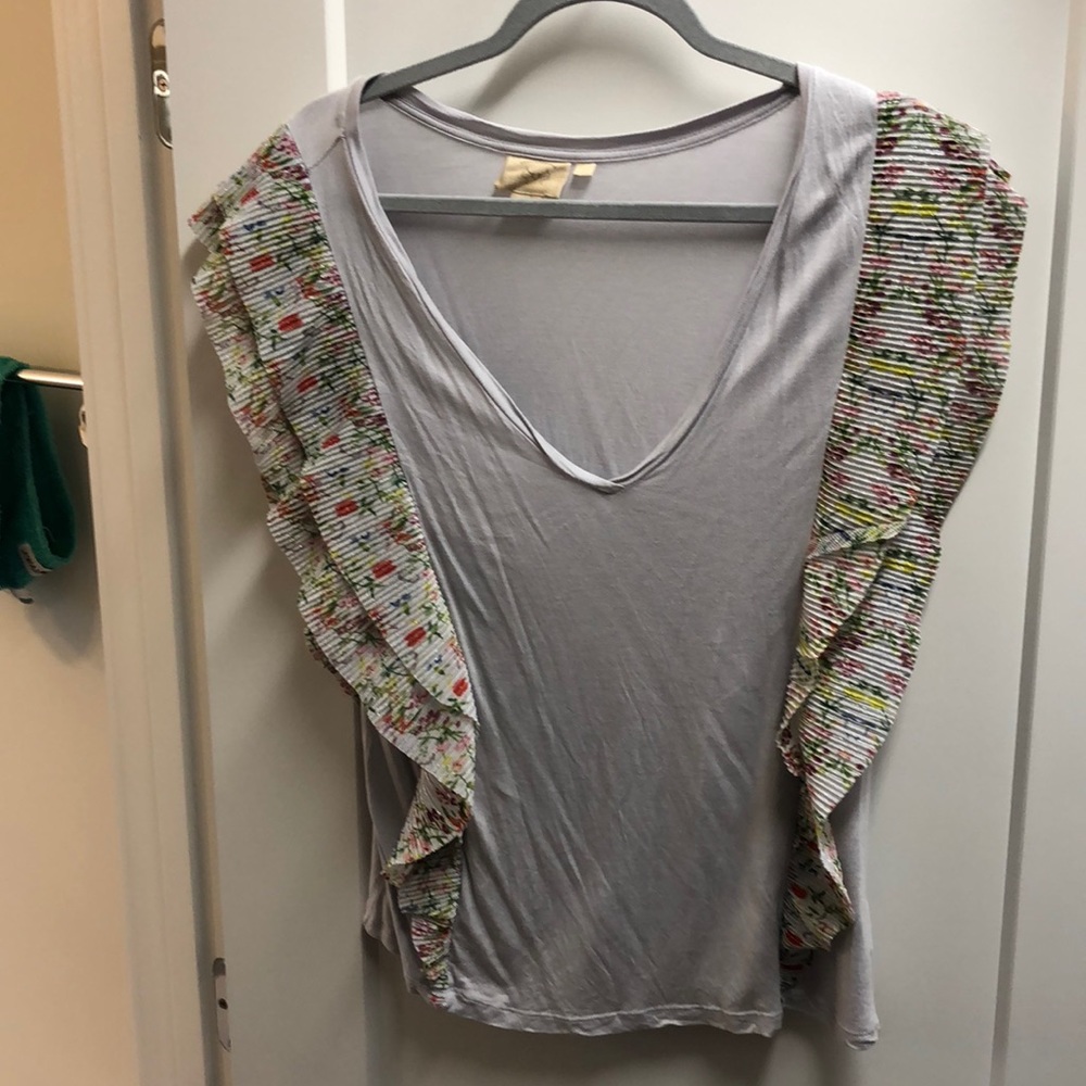 Anthropologie flutter sleeve top